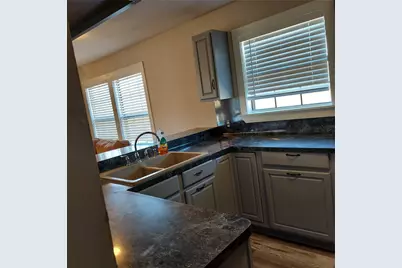 6047 W Creek Road, East Bernard, TX 77435 - Photo 9