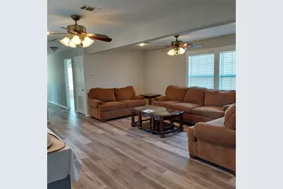 6047 W Creek Road, East Bernard, TX 77435 - Photo 5