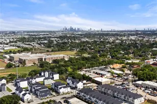 8418 Pech Landing Dr, Houston, TX 77055 - Photo 45