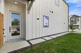 8418 Pech Landing Dr, Houston, TX 77055 - Photo 3