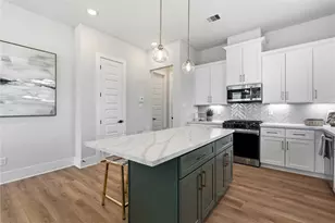 8418 Pech Landing Dr, Houston, TX 77055 - Photo 11