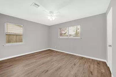 1106 Pauline Avenue, Pasadena, TX 77502 - Photo 13