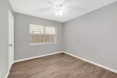 1106 Pauline Avenue, Pasadena, TX 77502 - Photo 17