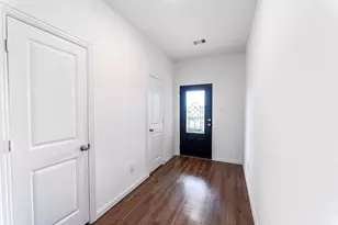 3191 Savannah Rose Dr, Angleton, TX 77515 - Photo 5
