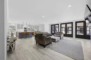 12126 Kimberley Ln, Houston, TX 77024 - Photo 9