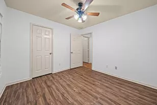 8421 Lawler St, Houston, TX 77051 - Photo 29