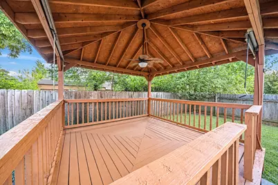 8421 Lawler Street, Houston, TX 77051 - Photo 35