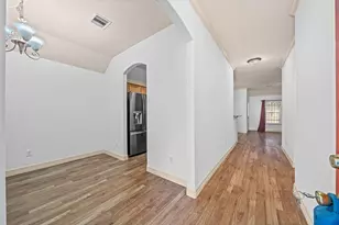 8421 Lawler St, Houston, TX 77051 - Photo 5