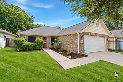 8421 Lawler Street, Houston, TX 77051 - Photo 3