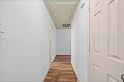 8421 Lawler Street, Houston, TX 77051 - Photo 23