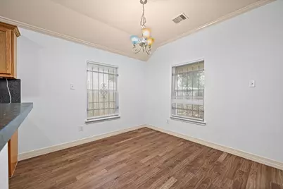 8421 Lawler Street, Houston, TX 77051 - Photo 15