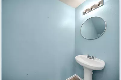 12102 Helvick Crescent Avenue, Houston, TX 77051 - Photo 13