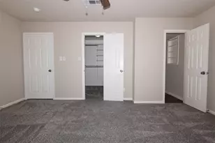 417 N Meinecke St, Bellville, TX 77418 - Photo 33