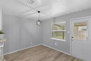 1409 Airline Dr, College Station, TX 77845 - Photo 11