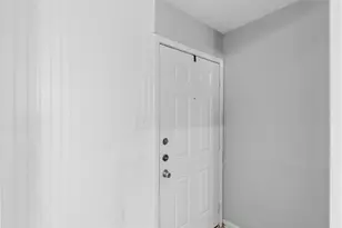 1409 Airline Dr, College Station, TX 77845 - Photo 3