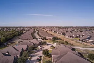 3415 Sterling Garden Ln, Pearland, TX 77584 - Photo 21