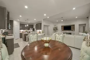 23610 Iris Field Ct, Katy, TX 77493 - Photo 9