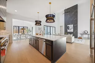 1807 Wakefield Dr, Houston, TX 77018 - Photo 7