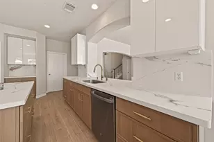 2018 Kelliwood Trails Dr, Katy, TX 77450 - Photo 3