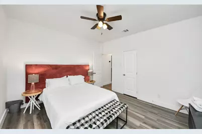 6917 Rook Boulevard, Houston, TX 77087 - Photo 31