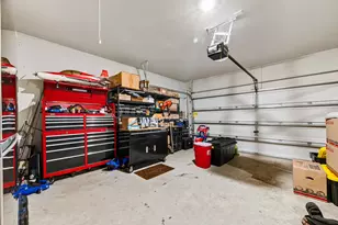 11806 Autumn Leaf Dr, Mont Belvieu, TX 77535 - Photo 37