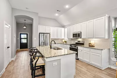 7917 Spring Run Drive, Magnolia, TX 77354 - Photo 5