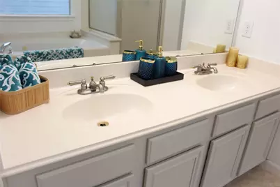 22623 Holly Lake Drive, Katy, TX 77450 - Photo 11
