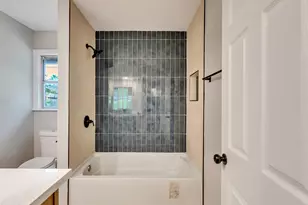 6614 Golfcrest Dr, Galveston, TX 77551 - Photo 25