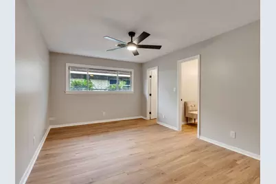6614 Golf Crest Drive, Galveston, TX 77551 - Photo 21