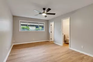 6614 Golfcrest Dr, Galveston, TX 77551 - Photo 21