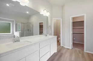 213 Woodhaven, West Columbia, TX 77486 - Photo 15