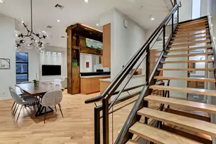 5002 Milam, Houston, TX 77006 - Photo 3