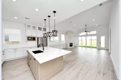 9507 Chateau Hill, Manvel, TX 77578 - Photo 11
