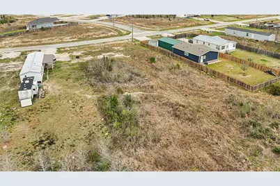 2414 County Road 117, Liberty, TX 77575 - Photo 5