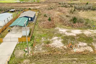 2414 County Rd 117, Liberty, TX 77575 - Photo 1
