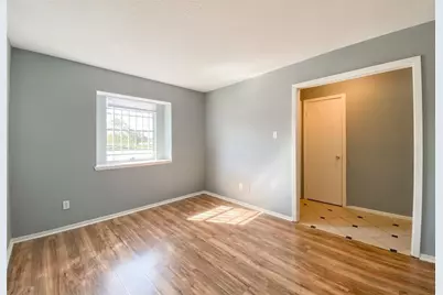 12911 Scott Street, Houston, TX 77047 - Photo 5