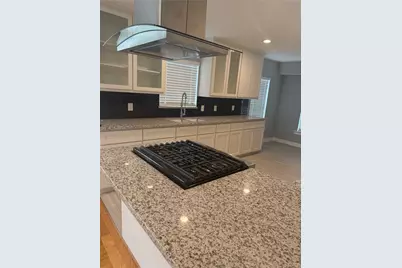 515 Caplin Street, Houston, TX 77022 - Photo 3