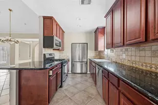 622 Seminole Dr, Kemah, TX 77565 - Photo 9