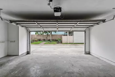 2379 Briarwest Blvd #19, Houston, TX 77077 - Photo 29