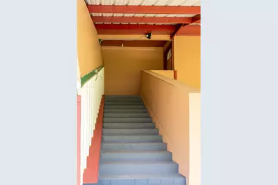 3245 W Highway 6, Alvin, TX 77511 - Photo 17