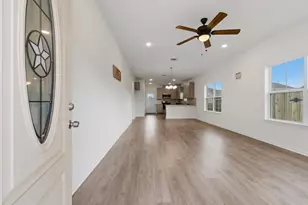 2827 Pne Est Ln, Houston, TX 77014 - Photo 7