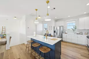 4130 King Rail Cir, Galveston, TX 77554 - Photo 11