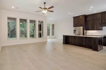 34 Daffodil Meadow Place, Tomball, TX 77375 - Photo 5