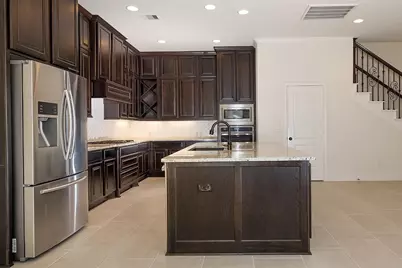 34 Daffodil Meadow Place, Tomball, TX 77375 - Photo 9