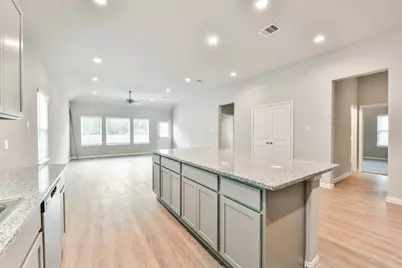 3911 Sugardale Street, Baytown, TX 77521 - Photo 11