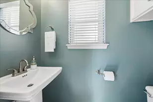 930 Ashford Pkwy, Houston, TX 77077 - Photo 25