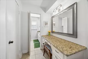 930 Ashford Pkwy, Houston, TX 77077 - Photo 19