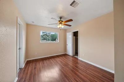 10326 Greencreek Drive, Houston, TX 77070 - Photo 15