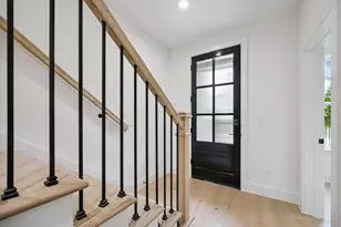 3707 Somerset York Ln, Houston, TX 77055 - Photo 5