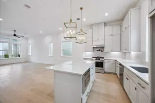 3707 Somerset York Ln, Houston, TX 77055 - Photo 19